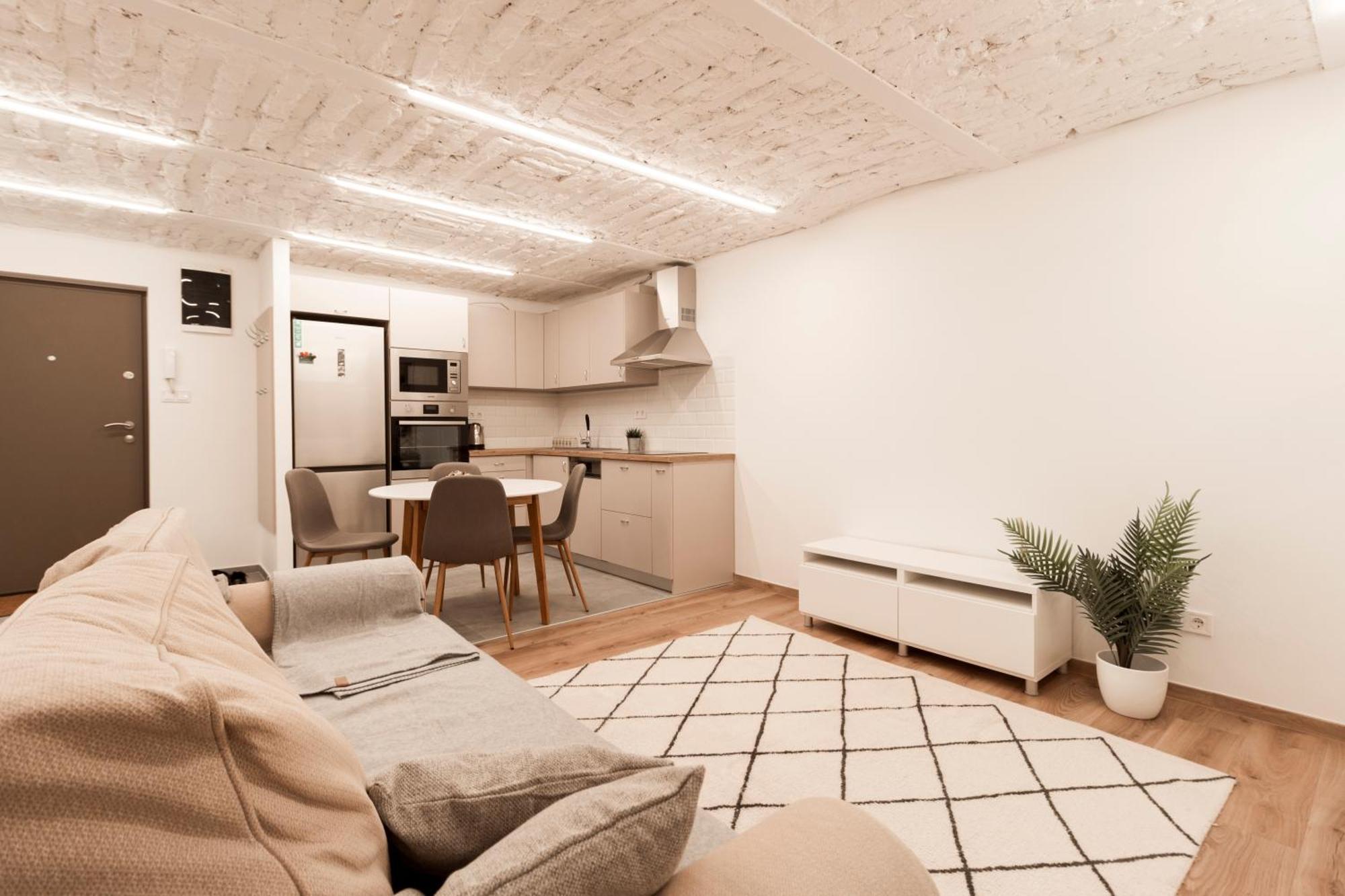 Heart Of Budapest Apartment Bagian luar foto